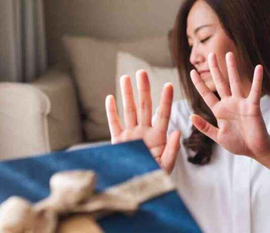 Christmas Gift Return Policies at Major Retailers: What You Need to Know christmas-gift-return-policies-at-major-retailers-what-you-need-to-know