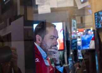 Optimistic Outlook: 68% of CFOs Positive about Economy in 2025 optimistic-outlook-68-of-cfos-positive-about-economy-in-2025