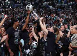 Sports Will Help Stabilize Ad Revenue for Media Companies by 2025 sports-will-help-stabilize-ad-revenue-for-media-companies-by-2025