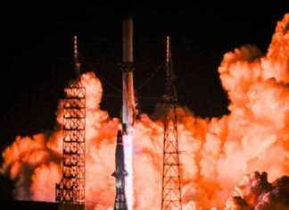 Blue Origin’s New Glenn Rocket Reaches Orbit with Missed Booster Landing blue-origins-new-glenn-rocket-reaches-orbit-with-missed-booster-landing