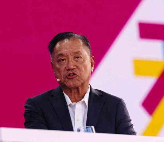 Broadcom: The Rise of a $700 Billion Tech Giant broadcom-the-rise-of-a-700-billion-tech-giant