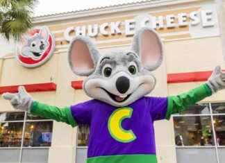 Chuck E. Cheese Revamps Experience with Trampolines and Subscription Program chuck-e-cheese-revamps-experience-with-trampolines-and-subscription-program