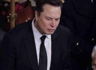 Elon Musk’s Lawyer Criticizes SEC Lawsuit as ‘Single-Count Ticky Tak Complaint’ elon-musks-lawyer-criticizes-sec-lawsuit-as-single-count-ticky-tak-complaint