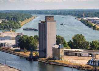 How German Businesses React to France’s Leftward Turn how-german-businesses-react-to-frances-leftward-turn