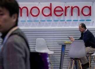 Moderna Stock Drops 20% as Company Cuts 2025 Sales Forecast by $1 Billion moderna-stock-drops-20-as-company-cuts-2025-sales-forecast-by-1-billion