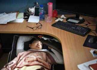 Rebellion of Chinese Youth Against Long Working Hours rebellion-of-chinese-youth-against-long-working-hours