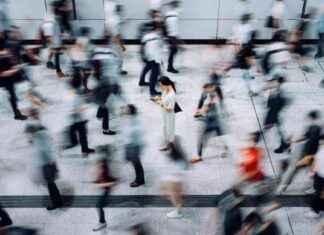 Survey finds employees spending the equivalent of a month’s groceries on return-to-office survey-finds-employees-spending-the-equivalent-of-a-months-groceries-on-return-to-office