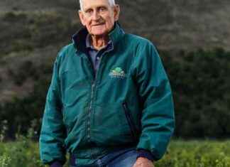 The Rise and Fall of Craig Underwood: The Story of a Farming Millionaire and Sriracha Chili Empire the-rise-and-fall-of-craig-underwood-the-story-of-a-farming-millionaire-and-sriracha-chili-empire