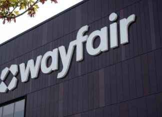 Wayfair to Exit Germany, Cut 730 Jobs: Shift Towards Physical Retail wayfair-to-exit-germany-cut-730-jobs-shift-towards-physical-retail