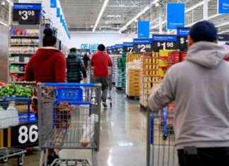 Attracting Wealthier Shoppers Boosts Walmart’s Sales attracting-wealthier-shoppers-boosts-walmarts-sales