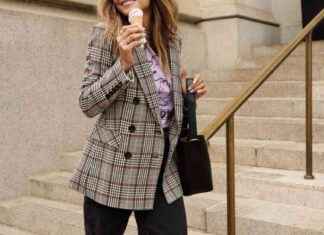 Halle Berry: Leading Menopause Care Innovator in $17B Market halle-berry-leading-menopause-care-nnovator-in-17b-market