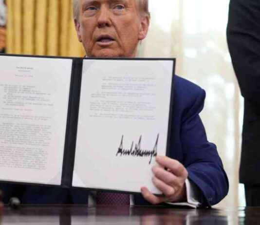 How Trump Tariffs Impact Europe’s Trade Deficit how-trump-tariffs-mpact-europes-trade-deficit
