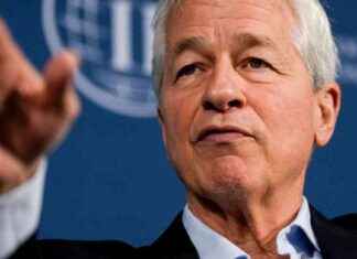 Jamie Dimon Considered Joining Amazon Before JPMorgan Chase Opportunity jamie-dimon-considered-joining-amazon-before-jpmorgan-chase-opportunity