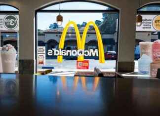 Restaurant Industry Expects Sales Recovery After Weak Q1 restaurant-ndustry-expects-sales-recovery-after-weak-q1