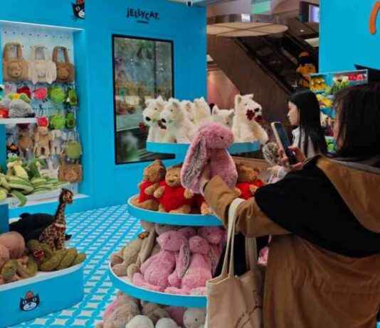 The Resurgence of Plushies: Jellycat’s $250M Success Among Gen Z the-resurgence-of-plushies-jellycats-250m-success-among-gen-z
