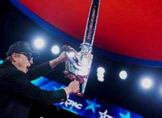 Trump Administration Plans to Fire CFPB Staff and Wind Down Agency trump-administration-plans-to-fire-cfpb-staff-and-wind-down-agency