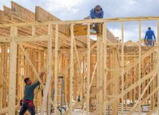 U.S. Homebuilders Concerned About Tariffs; Sentiment Hits 5-Month Low us-homebuilders-concerned-about-tariffs-sentiment-hits-5-month-low