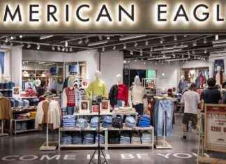 American Eagle Sees Consumer Slowdown, Issues Weak Guidance american-eagle-sees-consumer-slowdown-ssues-weak-guidance