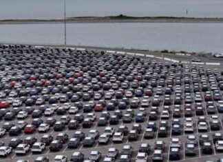 Automakers Granted One-Month Tariff Exemption by Trump automakers-granted-one-month-tariff-exemption-by-trump