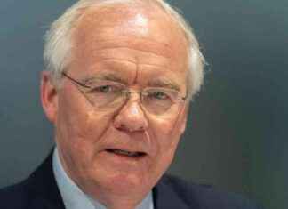 Kroger CEO Resigns Over Personal Conduct, Forfeits 2024 Bonus kroger-ceo-resigns-over-personal-conduct-forfeits-2024-bonus