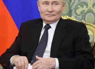 Putin’s Party Gifts Meat Grinders to Soldiers’ Mothers in Ukraine putins-party-gifts-meat-grinders-to-soldiers-mothers-in-ukraine