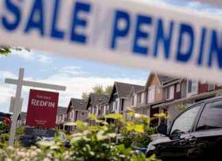 Record-low Pending Home Sales in January record-low-pending-home-sales-in-january