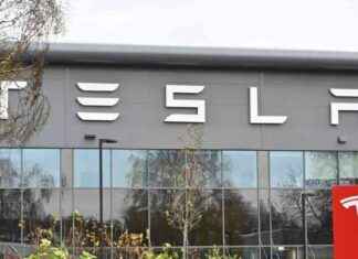 Tesla’s Rising U.K. Sales Defy European Elon Musk Backlash teslas-rising-uk-sales-defy-european-elon-musk-backlash