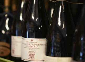 Trump Threatens 200% Tariff on European Alcohol trump-threatens-200-tariff-on-european-alcohol