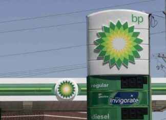 Shell considers acquiring BP amidst stock decline shell-considers-acquiring-bp-amidst-stock-decline