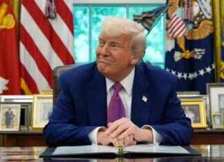 Trump aims to double $600 million war chest to $1 billion with personal donor calls trump-aims-to-double-600-million-war-chest-to-1-billion-with-personal-donor-calls